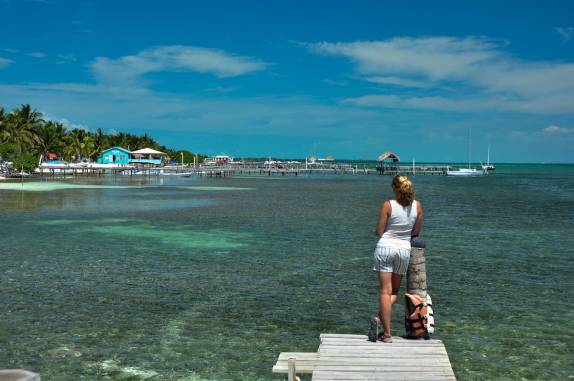 Desdedindo-se da bela Caye Caulker, na grande barreira de corais, em Belize